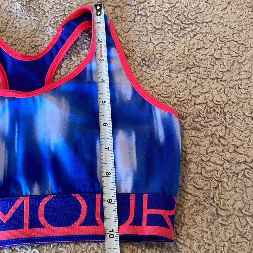 UNDER ARMOUR Sports Bra - size Med - Picture 6 of 11